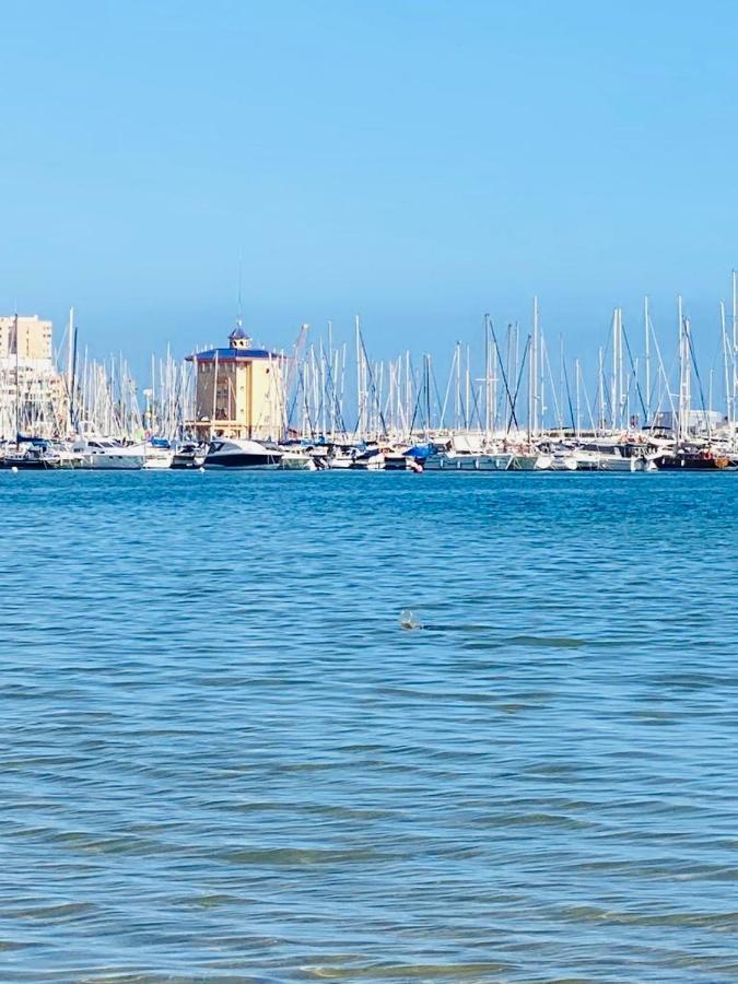Апартаменты В 4 Мин От Пляжа Torrevieja Bagian luar foto