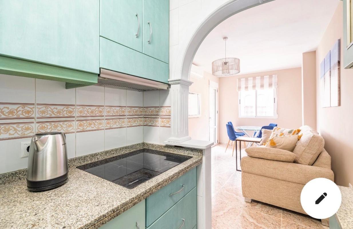Апартаменты В 4 Мин От Пляжа Torrevieja Bagian luar foto